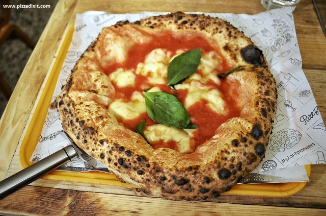 Purezza London Camden Town pizza Margherita
