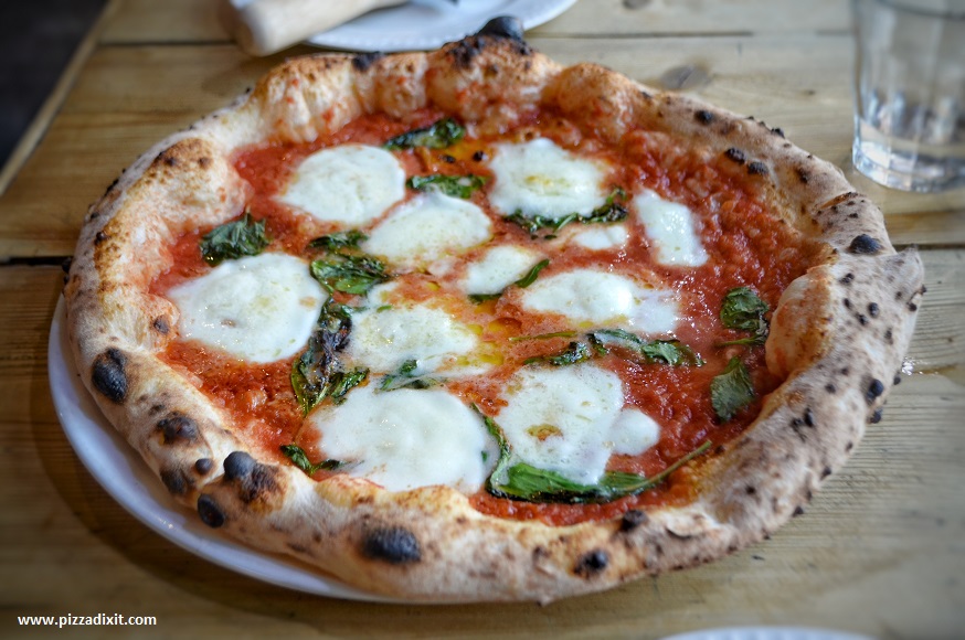 Rudy's pizza Manchester Ancoats Margherita con Bufala