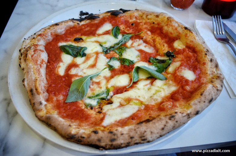 Theo's Camberwell pizza Margherita